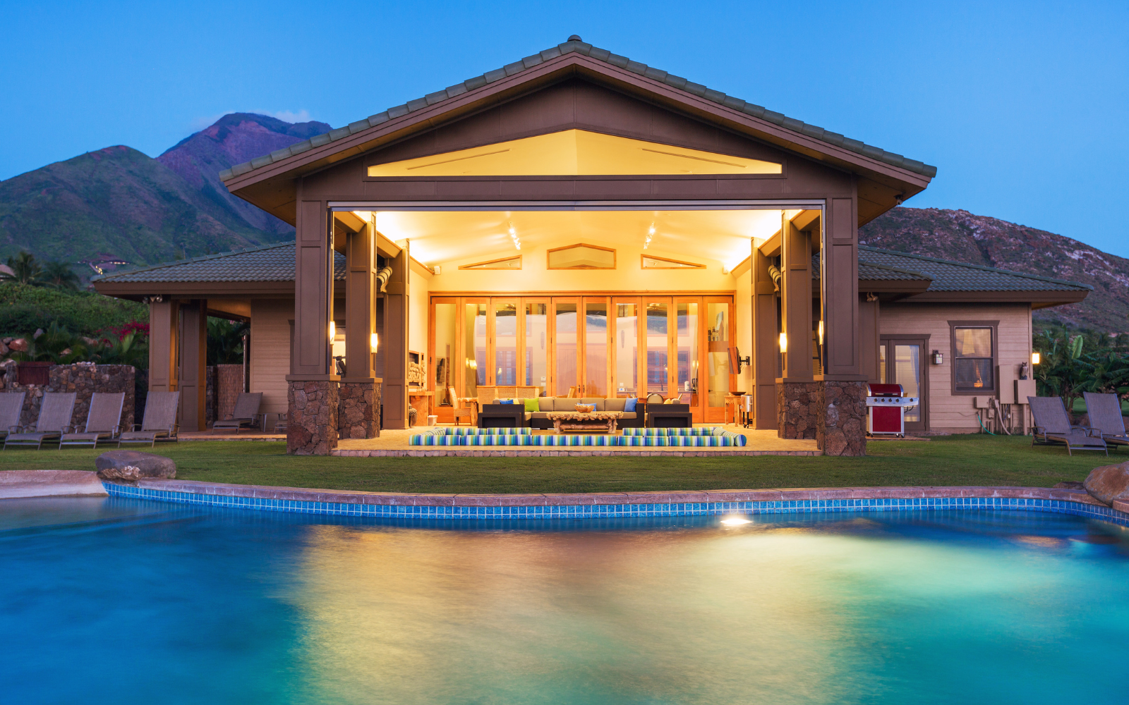 Smart Technology for Modern Outdoor Living in Halton